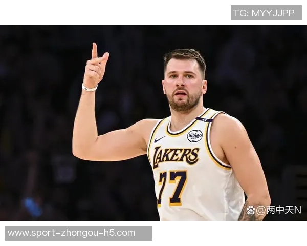 小莫分析湖人进攻困境认为东契奇持球和缺乏跑动是主要原因